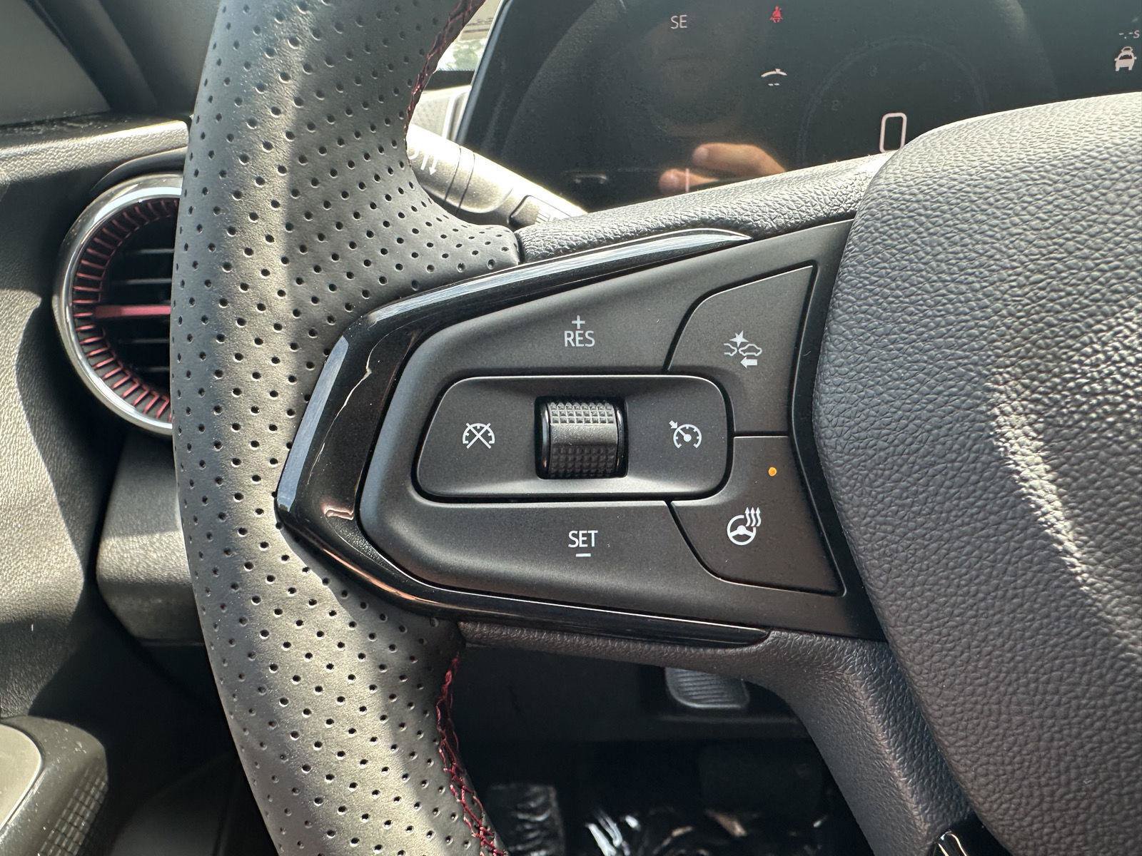 New 2026 Chevrolet Trax RS w/ Driver Confidence Package FWD image 19