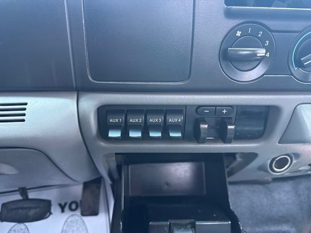 Used 2007 Ford F350 XL RWD image 12