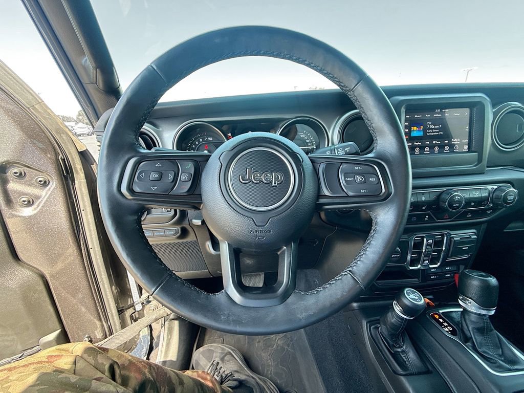 Used 2023 Jeep Wrangler Unlimited w/ Cold Weather Group image 12