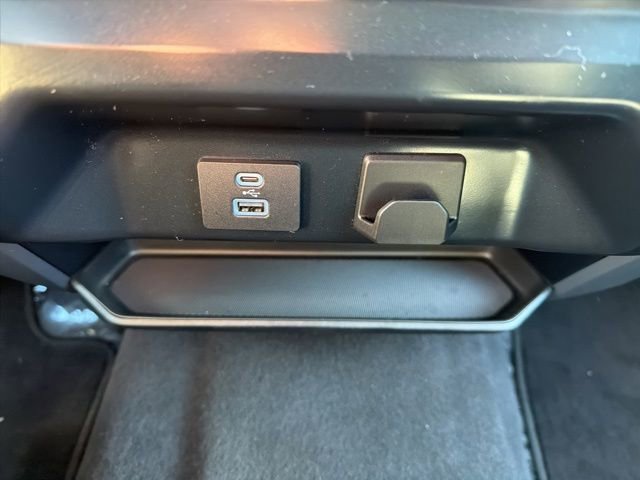 Used 2023 Ford F150 XLT AWD/4WD image 32