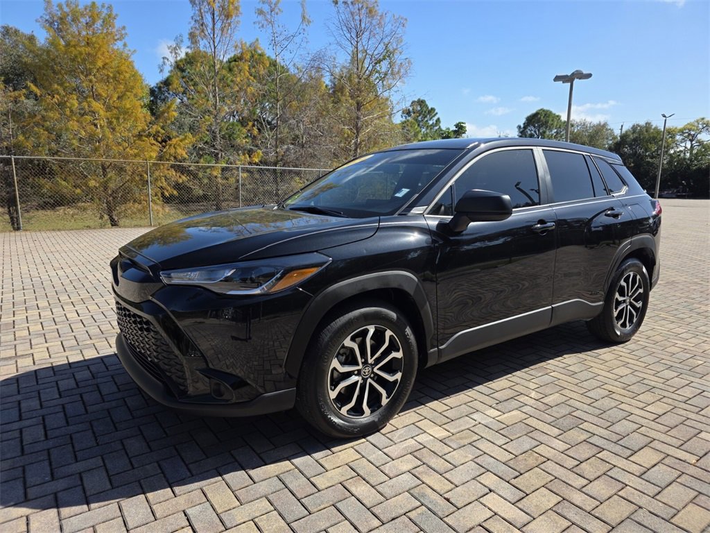 Certified 2024 Toyota Corolla Cross S image 3