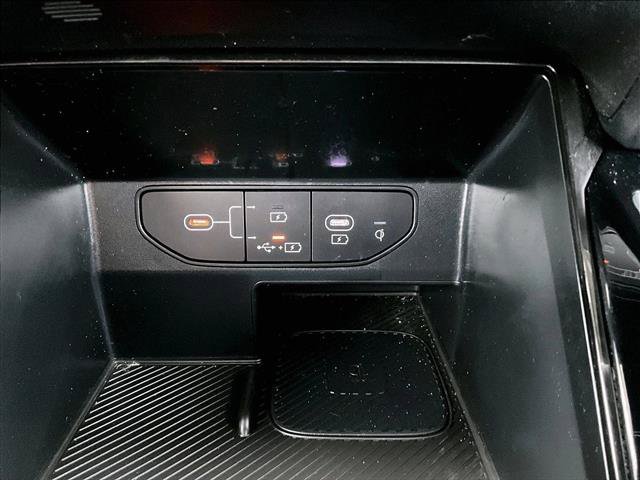 Used 2024 Kia Sorento SX AWD/4WD image 25