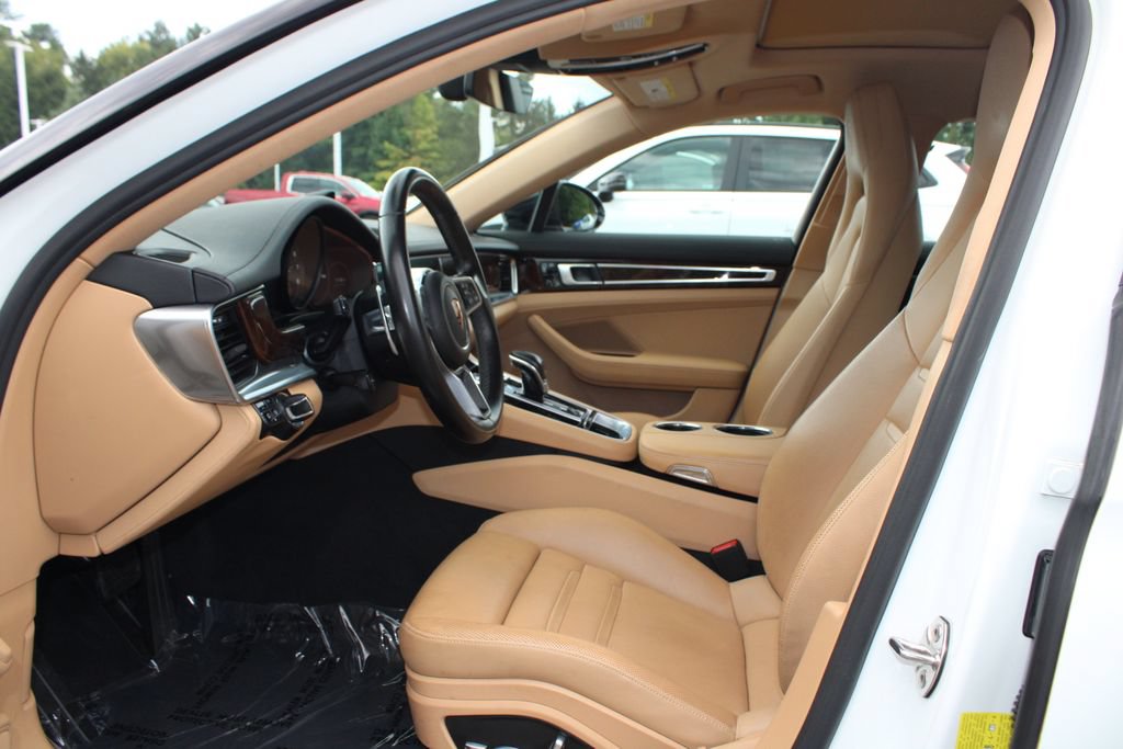 Used 2018 Porsche Panamera 4 AWD/4WD image 12