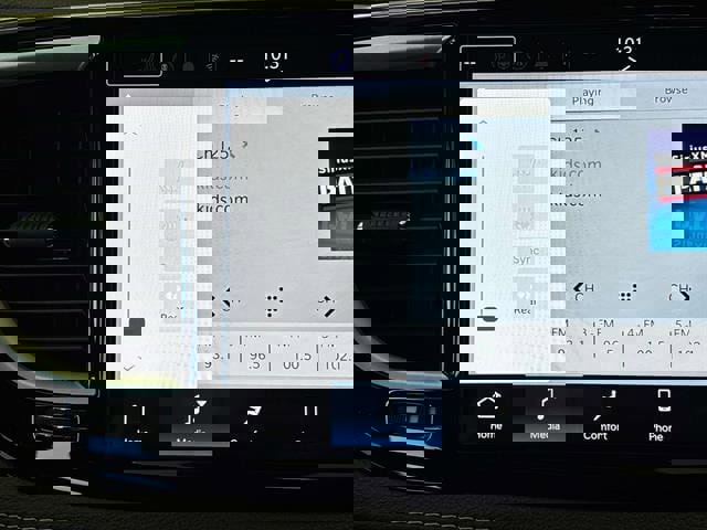 New 2026 Chrysler Pacifica Select image 9