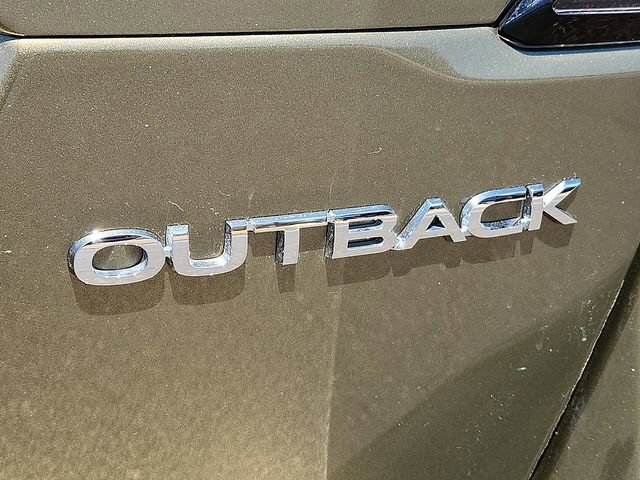 Used 2025 Subaru Outback Limited AWD/4WD image 9