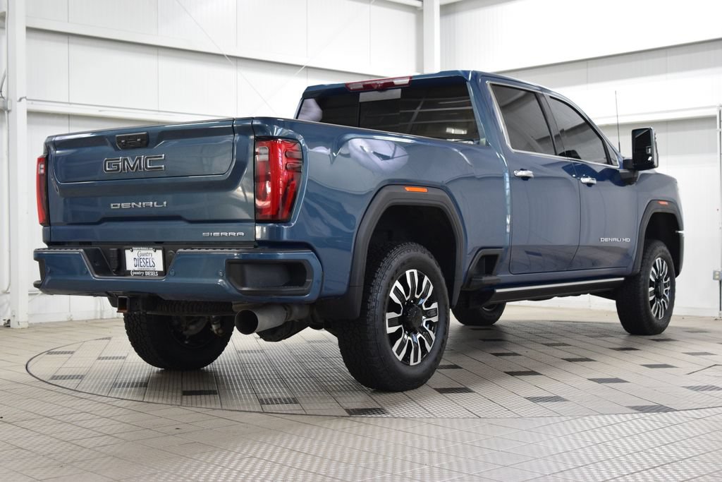 Used 2025 GMC Sierra 2500 Denali Ultimate AWD/4WD image 8