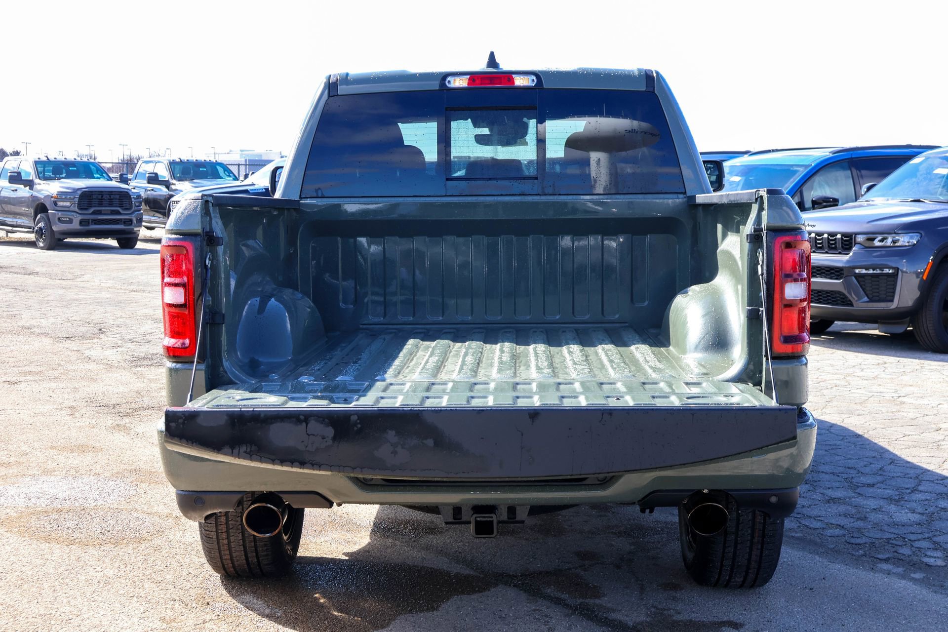 New 2026 RAM 1500 4x4 Crew Cab image 13
