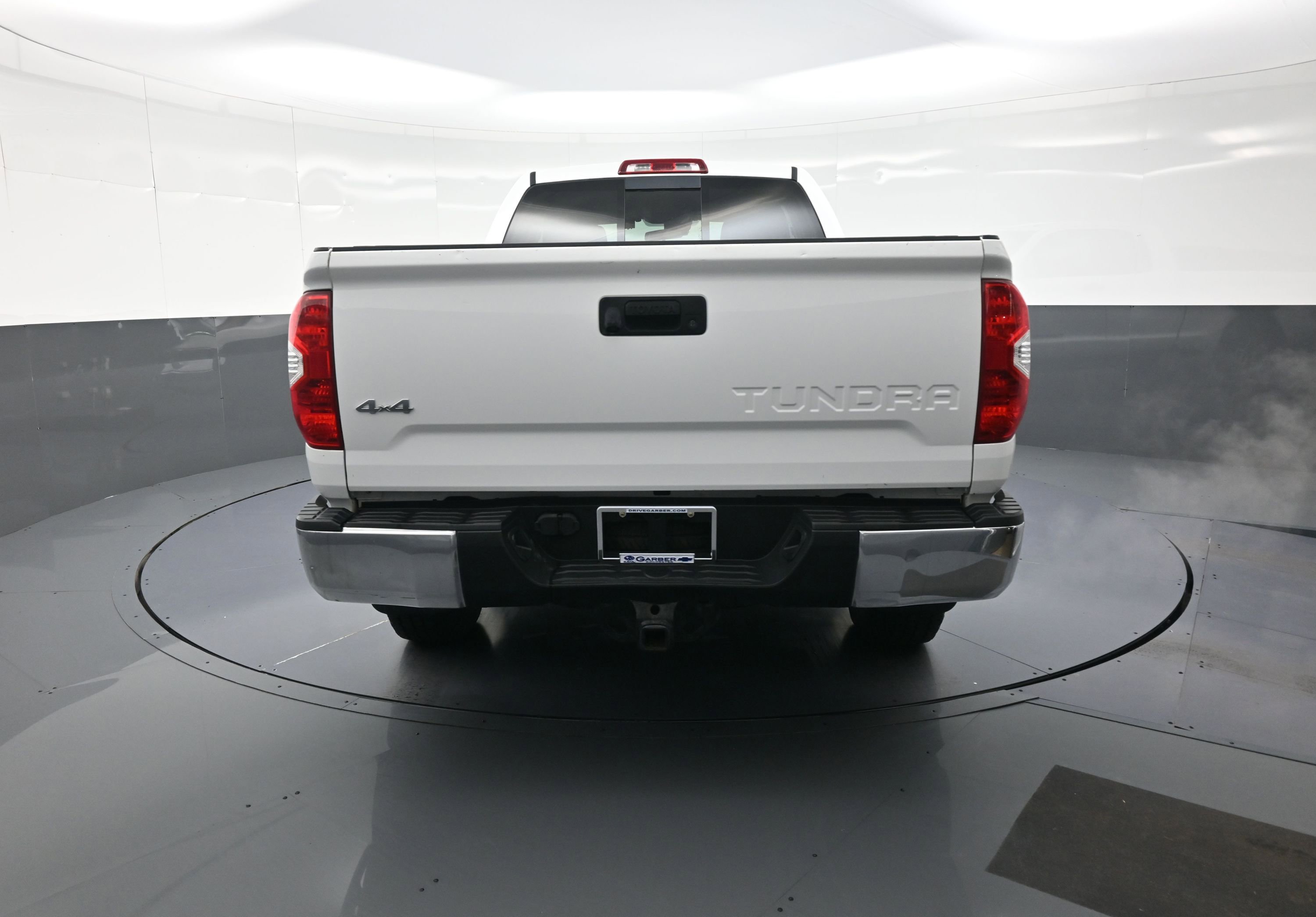 Used 2018 Toyota Tundra SR5 image 4