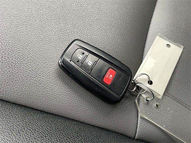 Used 2024 Toyota 4Runner SR5 Premium image 31