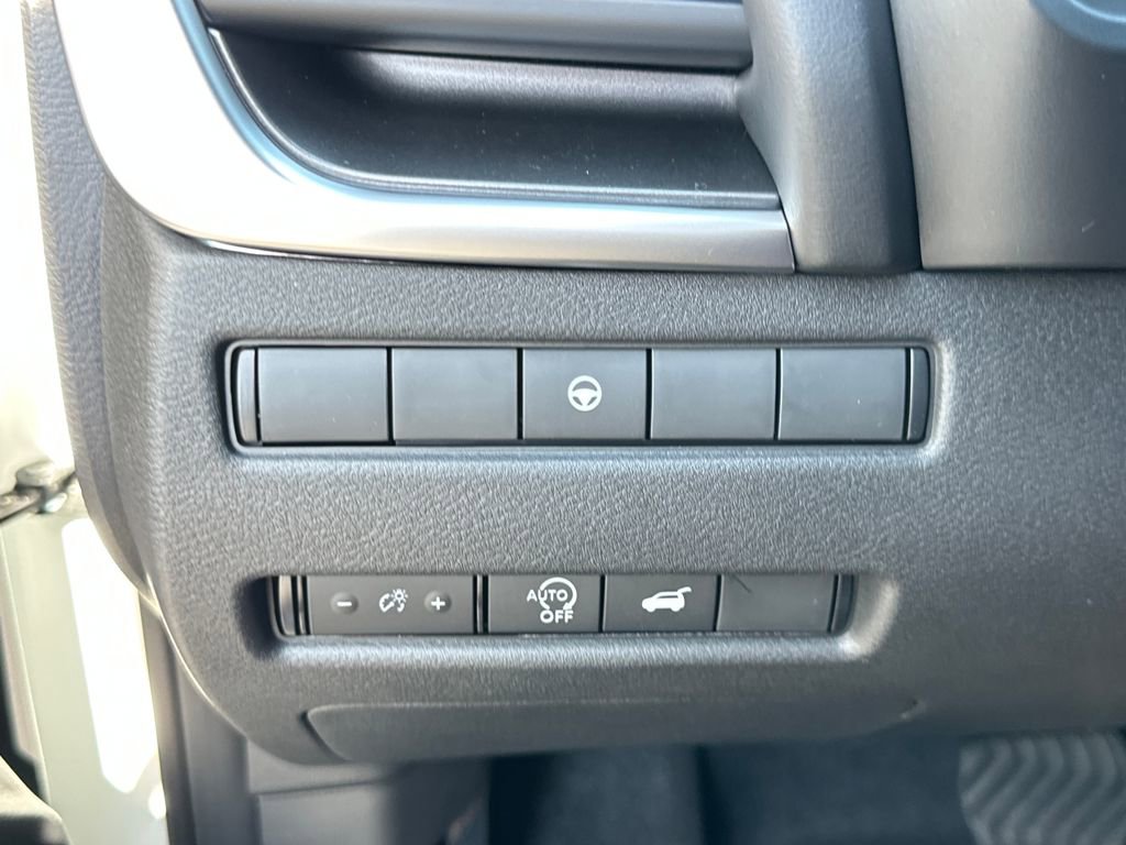 New 2026 Nissan Rogue SV image 12