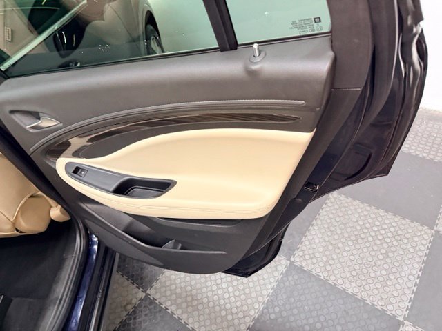 Used 2020 Buick Envision Essence w/ Experience Buick Package AWD/4WD image 43