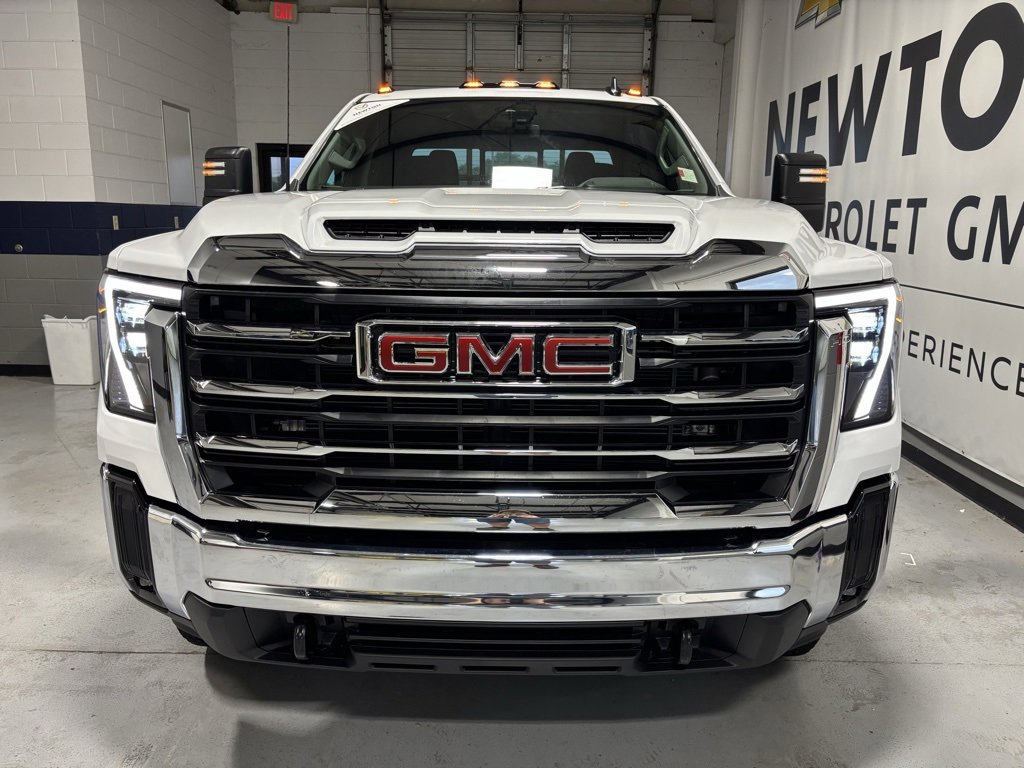 New 2025 GMC Sierra 2500 SLE w/ Preferred Package image 34