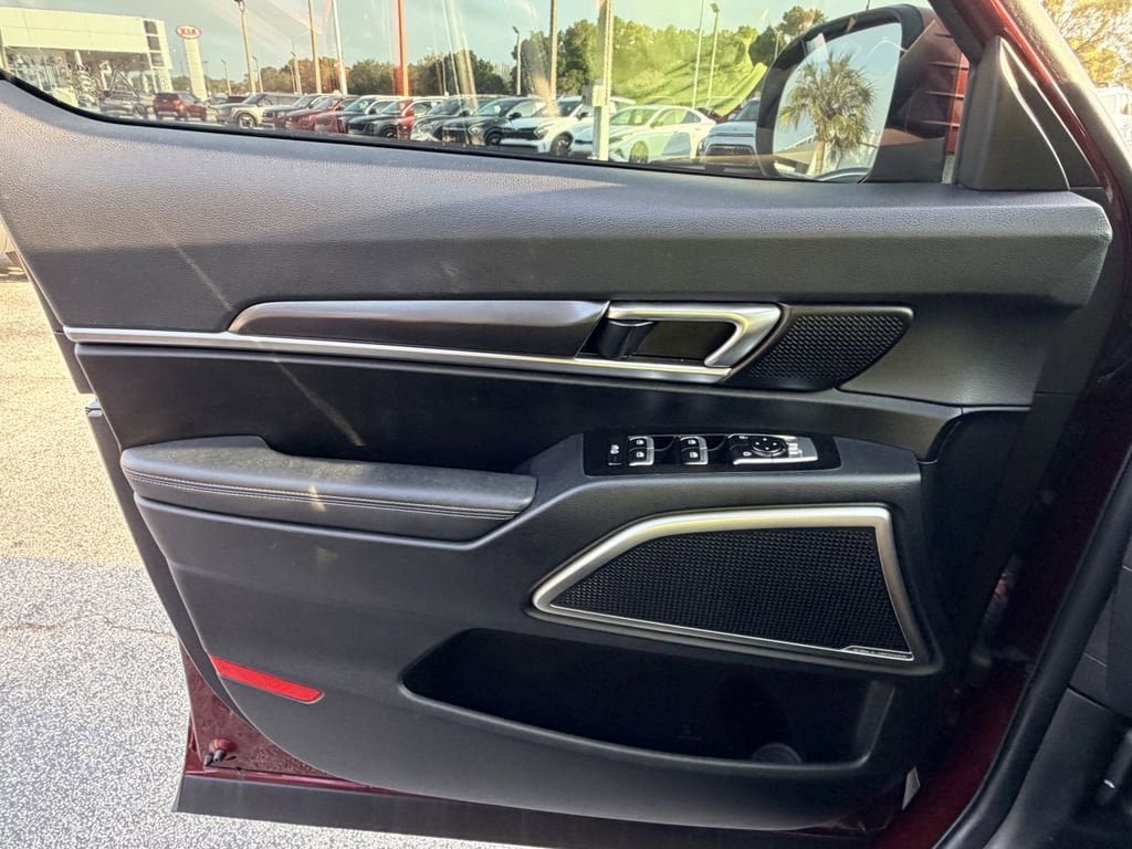 Certified 2024 Kia Telluride S w/ S Sunroof Package image 21