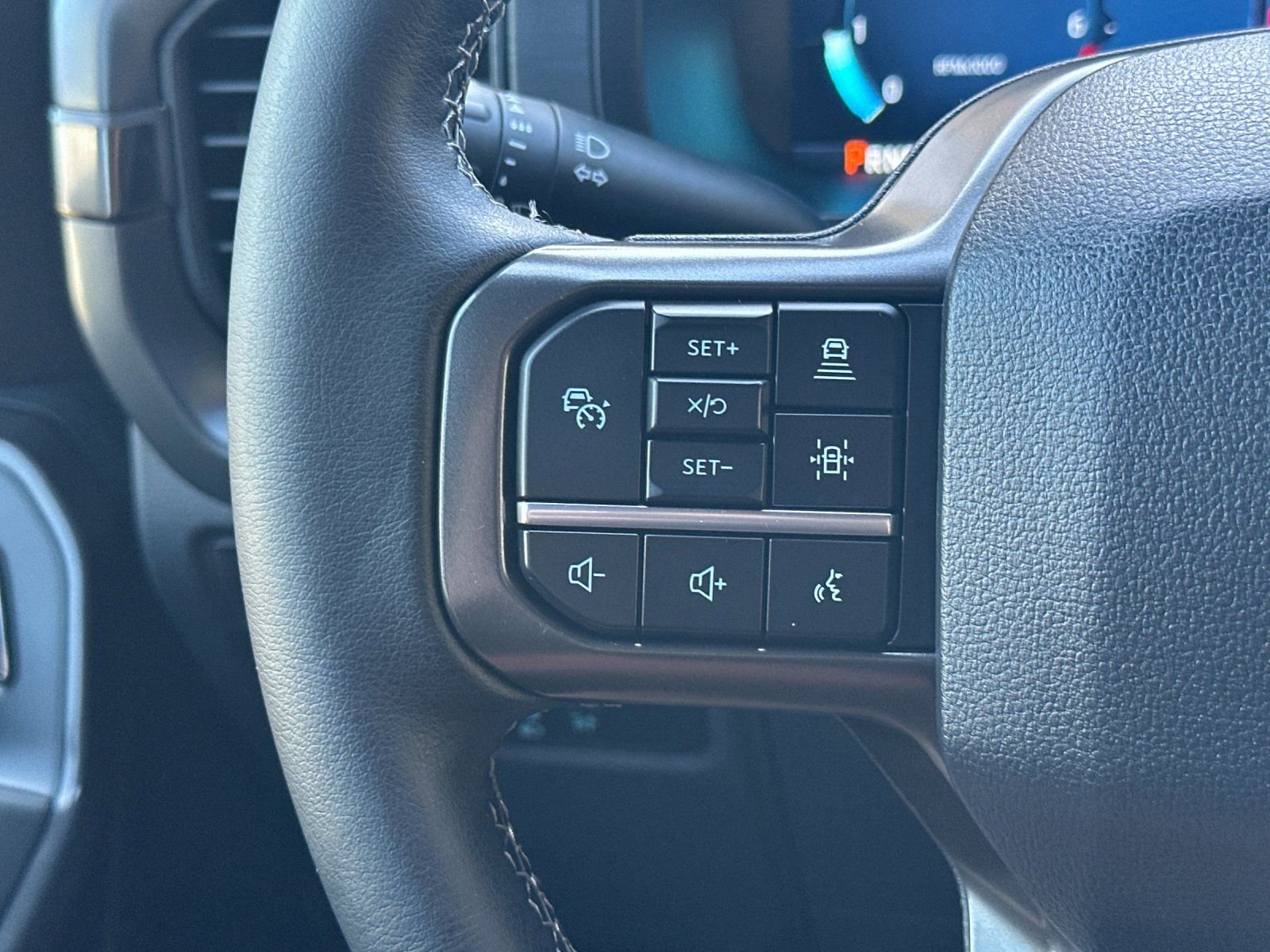 Used 2024 Ford F150 XLT w/ Equipment Group 302A MID image 28