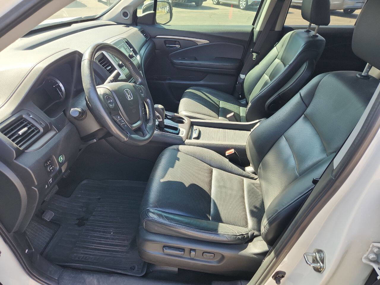 Used 2018 Honda Ridgeline RTL image 13