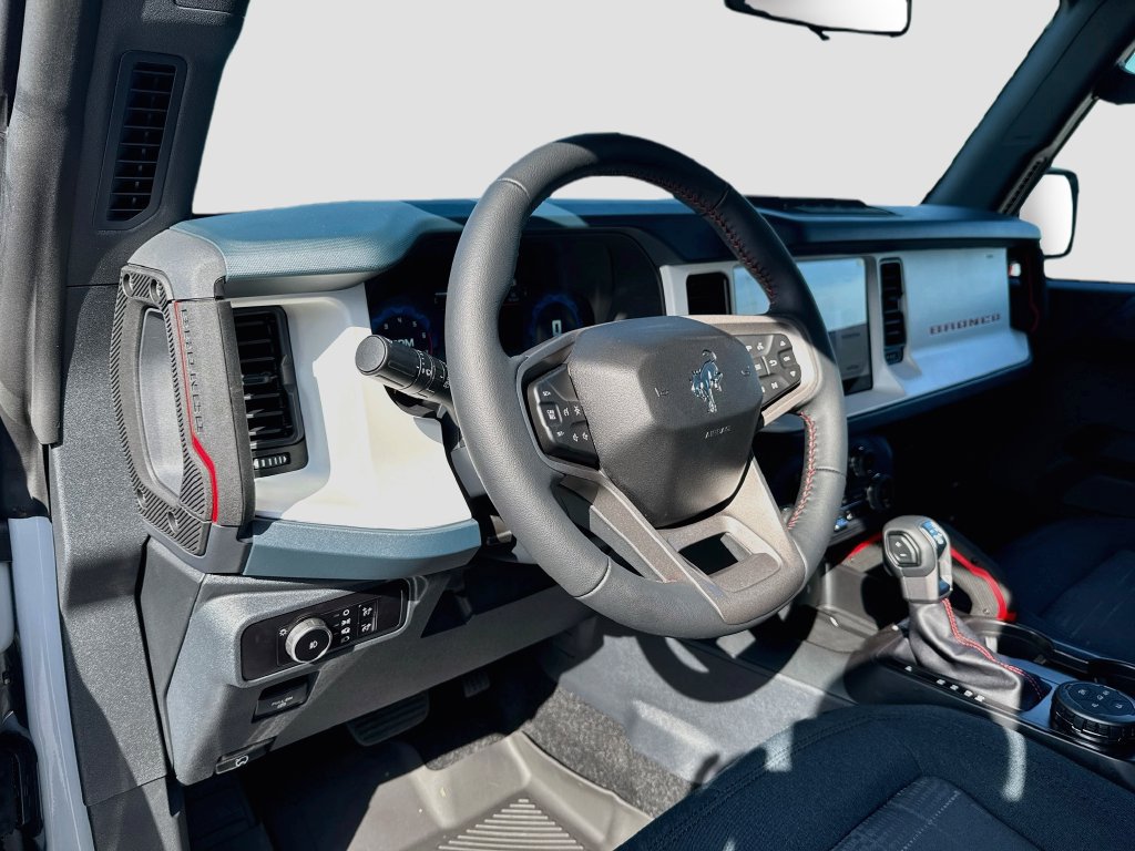 New 2026 Ford Bronco Heritage Edition AWD/4WD image 9