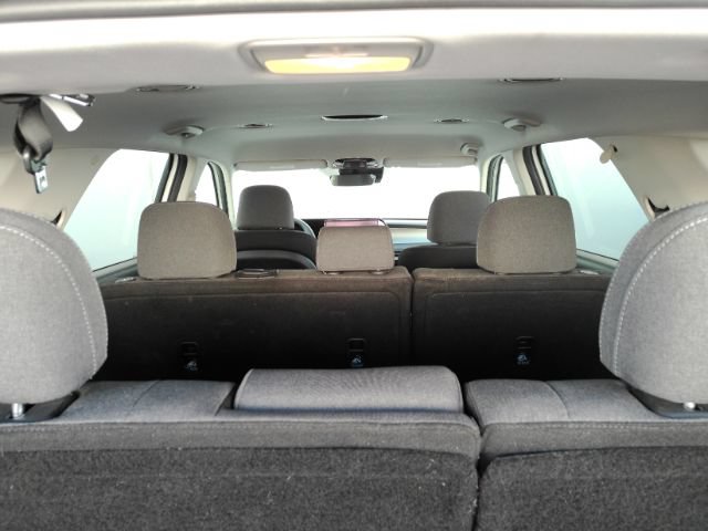 Used 2023 Hyundai Palisade SE FWD image 23