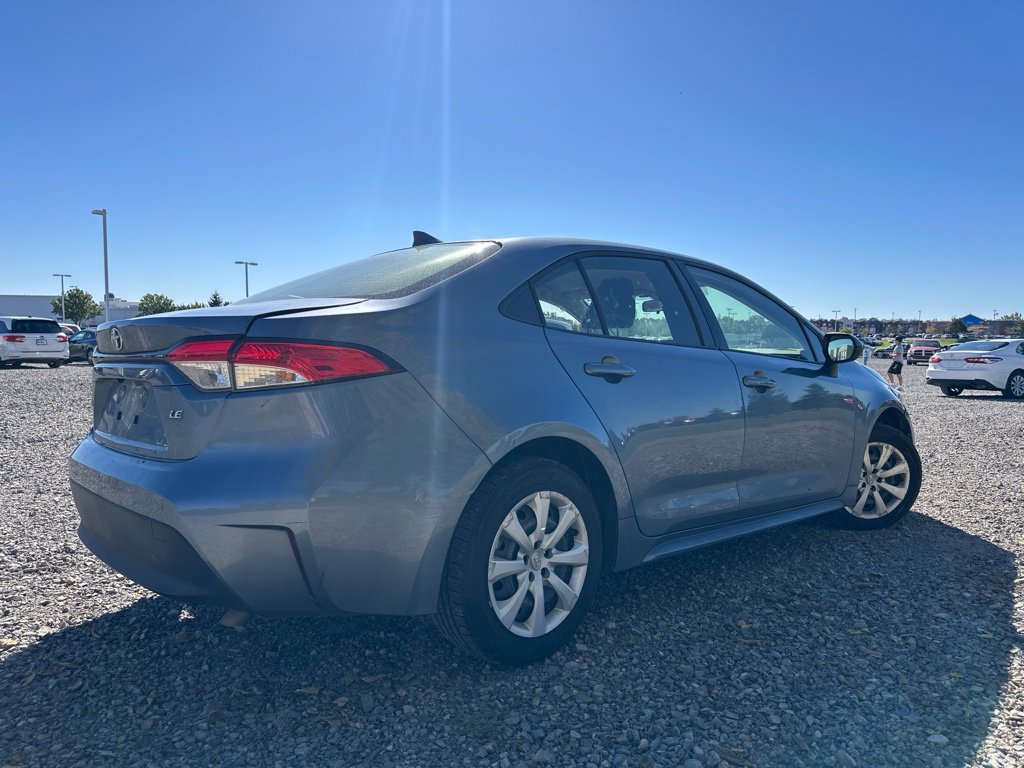 Used 2023 Toyota Corolla LE FWD image 9