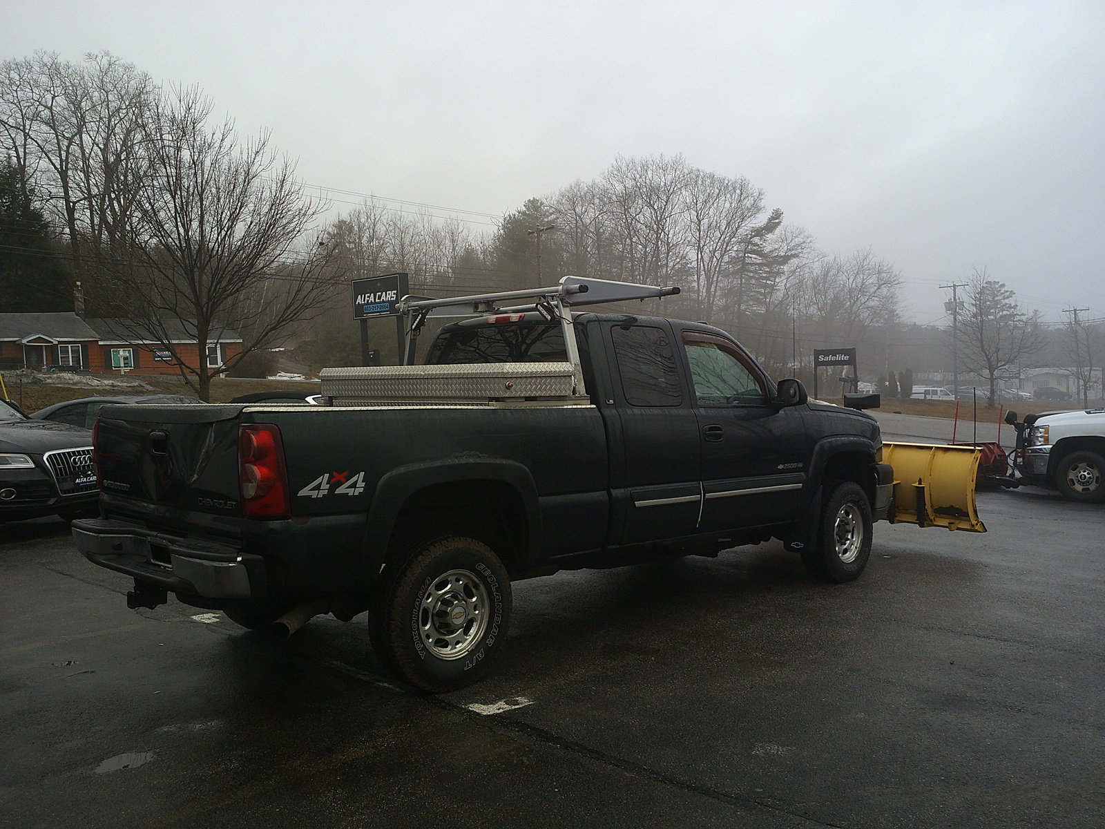 Used 2003 Chevrolet Silverado 2500 LS w/ Snow Plow Prep Package image 5
