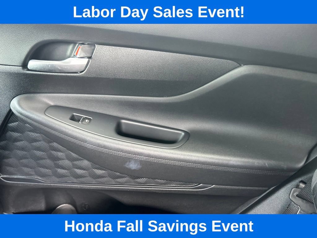 Used 2022 Hyundai Santa Fe SEL w/ Convenience Package FWD image 17