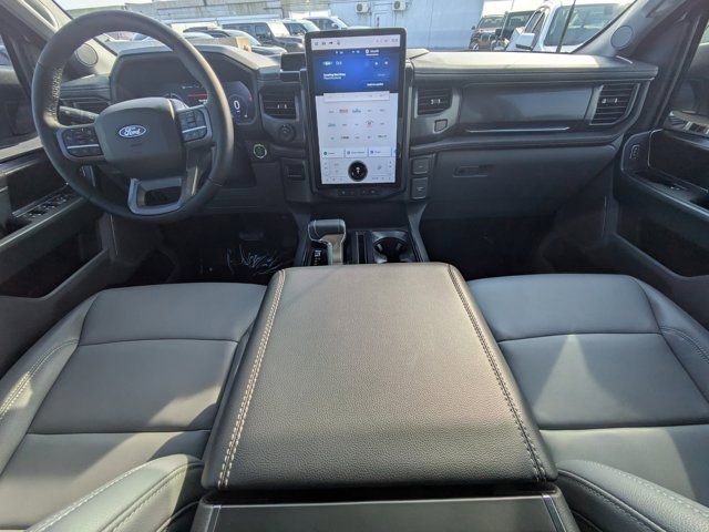 Used 2025 Ford F150 Lightning Flash image 13