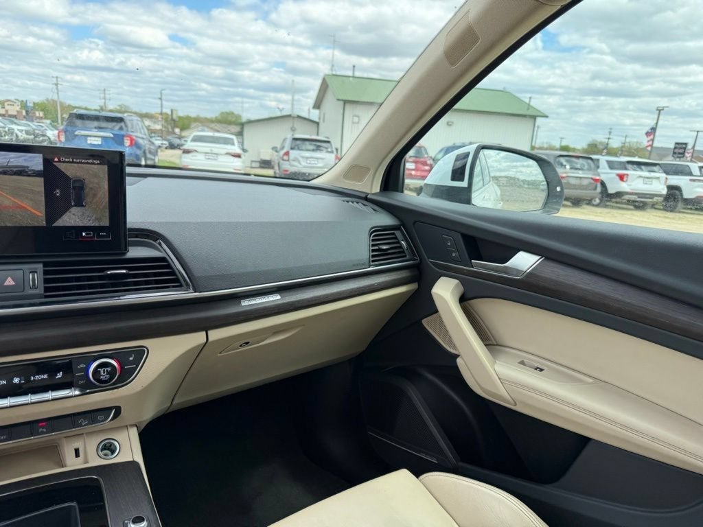 Used 2024 Audi Q5 2.0T Premium Plus AWD/4WD image 45