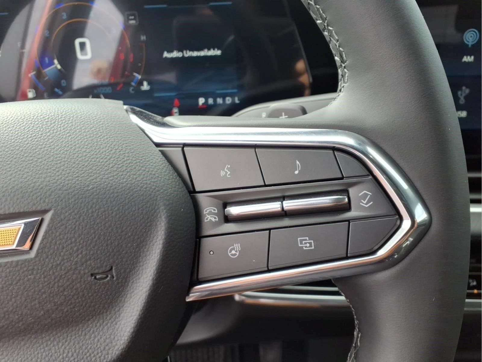 New 2027 Chevrolet Equinox LT w/ Convenience Package II FWD image 17