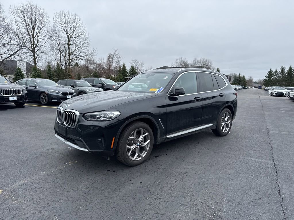 Used 2024 BMW X3 xDrive30i w/ Premium Package w/ZPA image 8