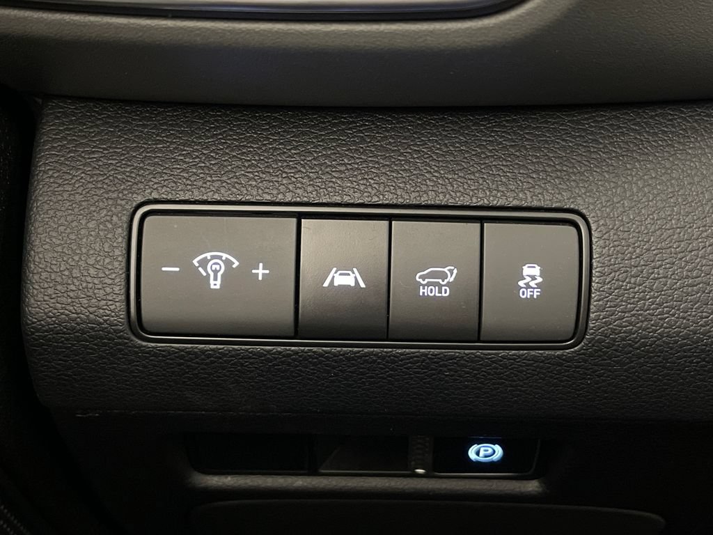 Certified 2023 Hyundai Santa Fe SEL AWD/4WD image 30