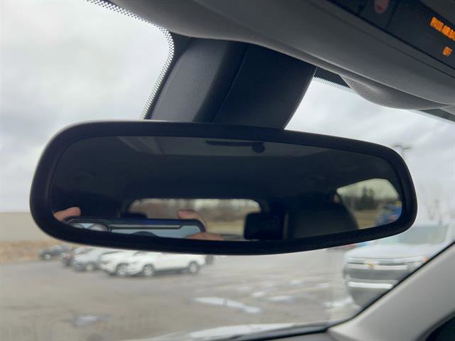 Used 2018 Chevrolet Equinox Premier image 26