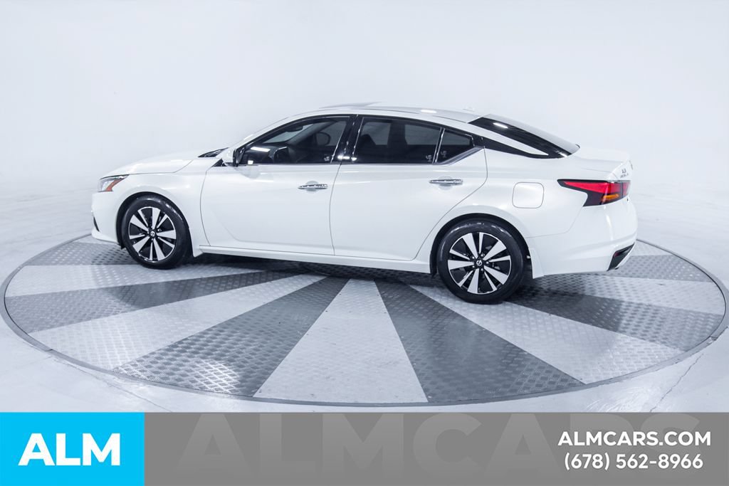 Used 2020 Nissan Altima 2.5 SV FWD image 5