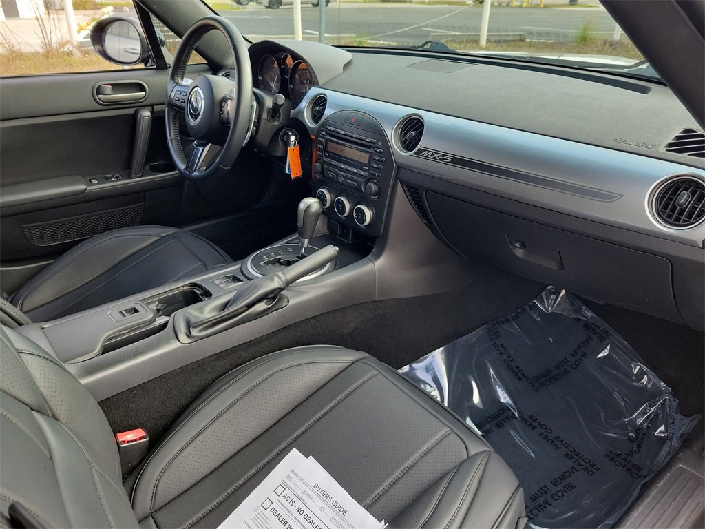 Used 2013 MAZDA MX-5 Miata Club image 13