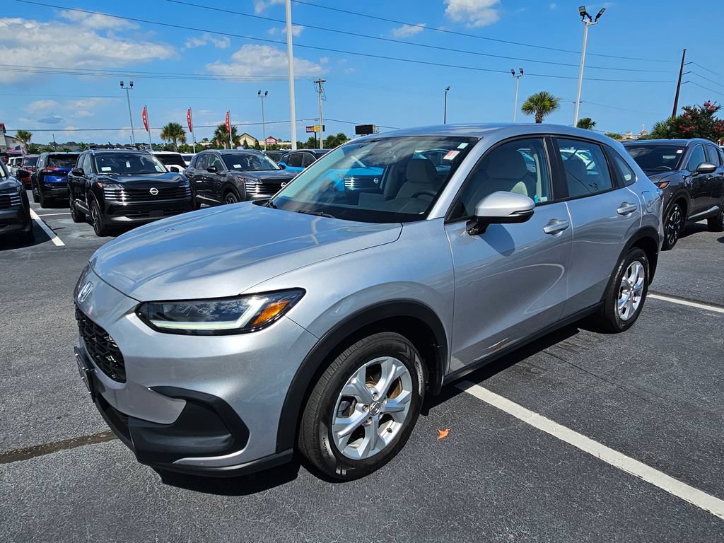 Used 2023 Honda HR-V LX video 1