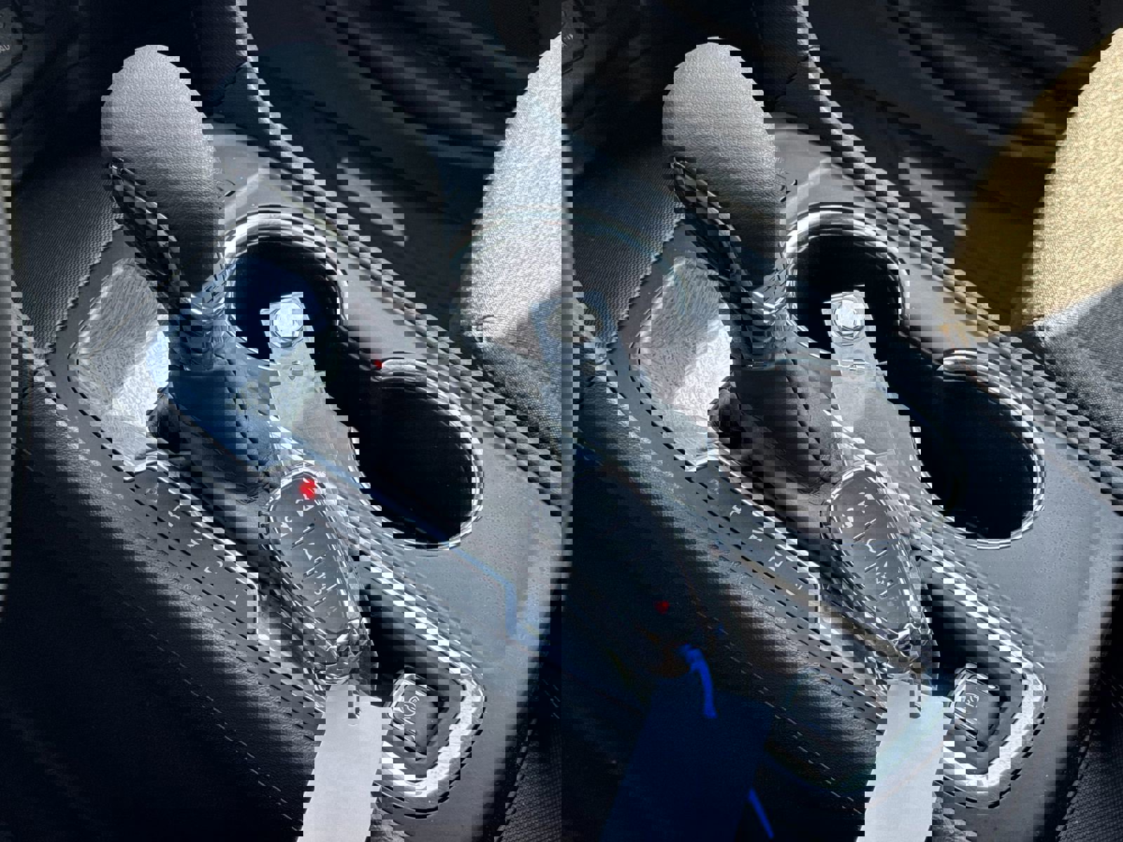 Used 2024 Chevrolet Equinox LT FWD image 36