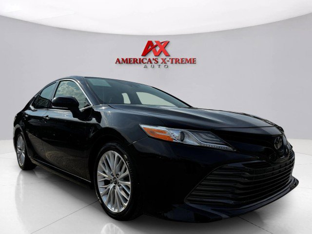 Used 2019 Toyota Camry XLE image 7