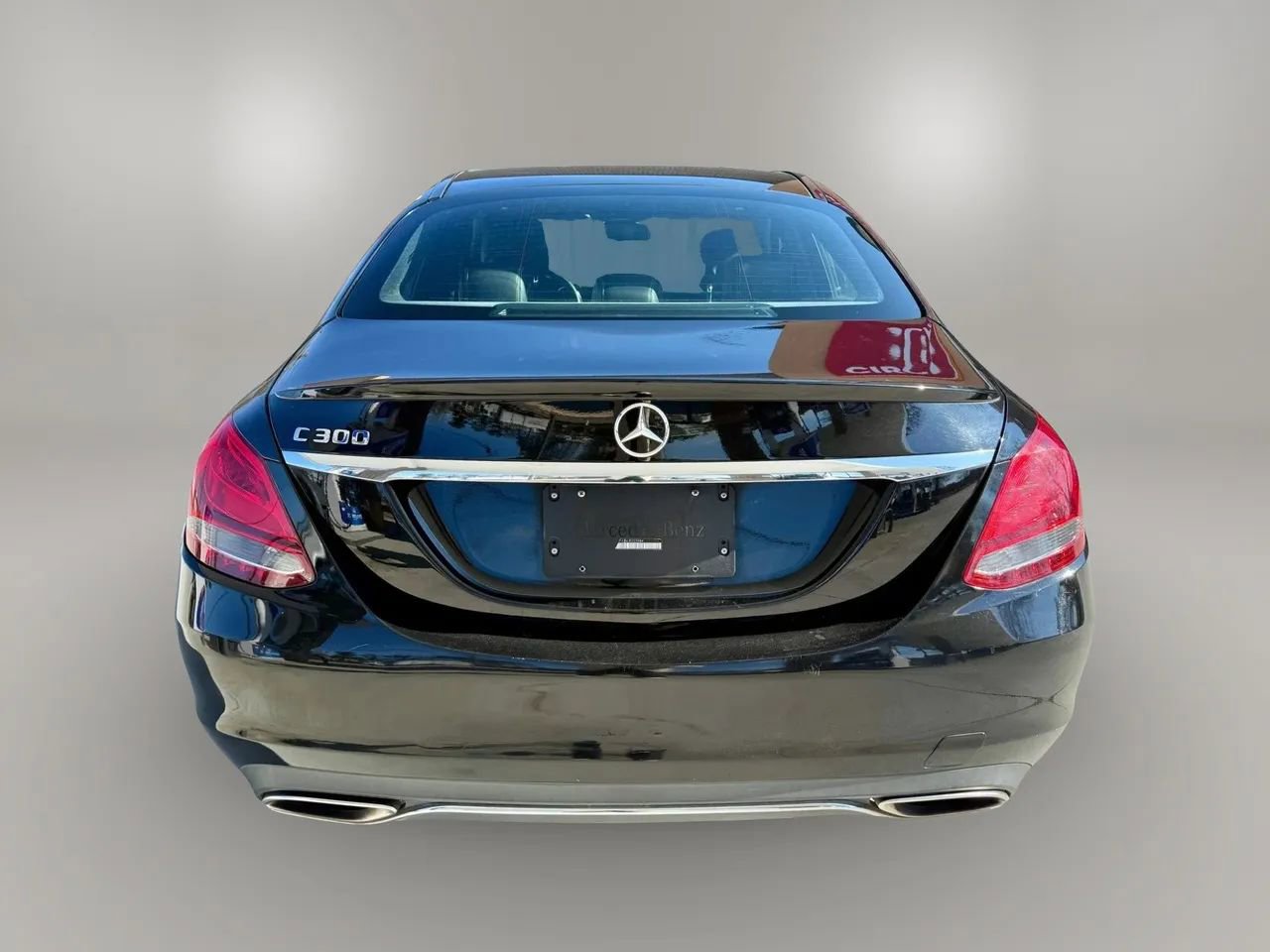 Used 2018 Mercedes-Benz C 300 Sedan w/ Premium Package image 4