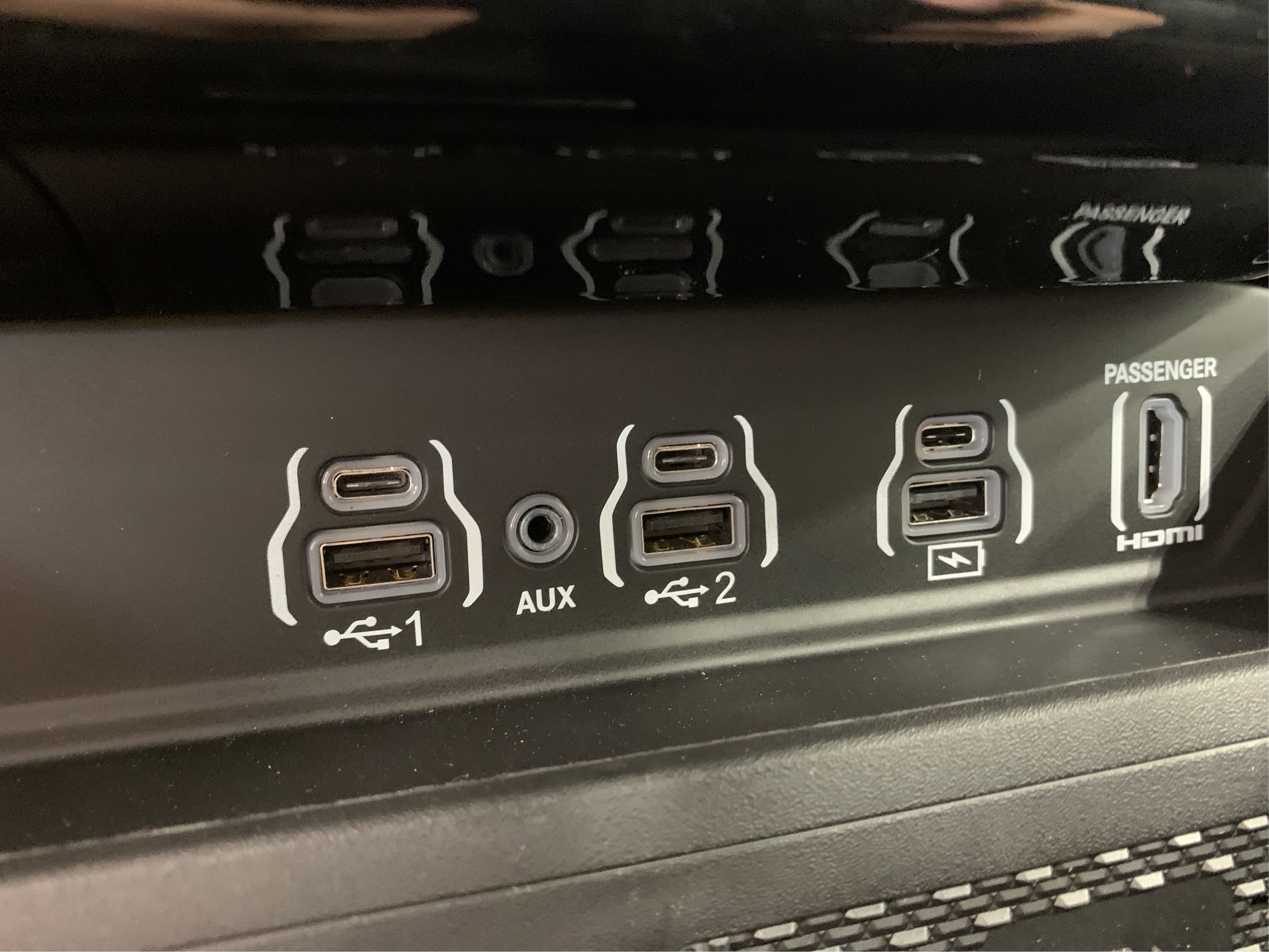 New 2026 RAM 1500 Laramie w/ Night Edition image 34