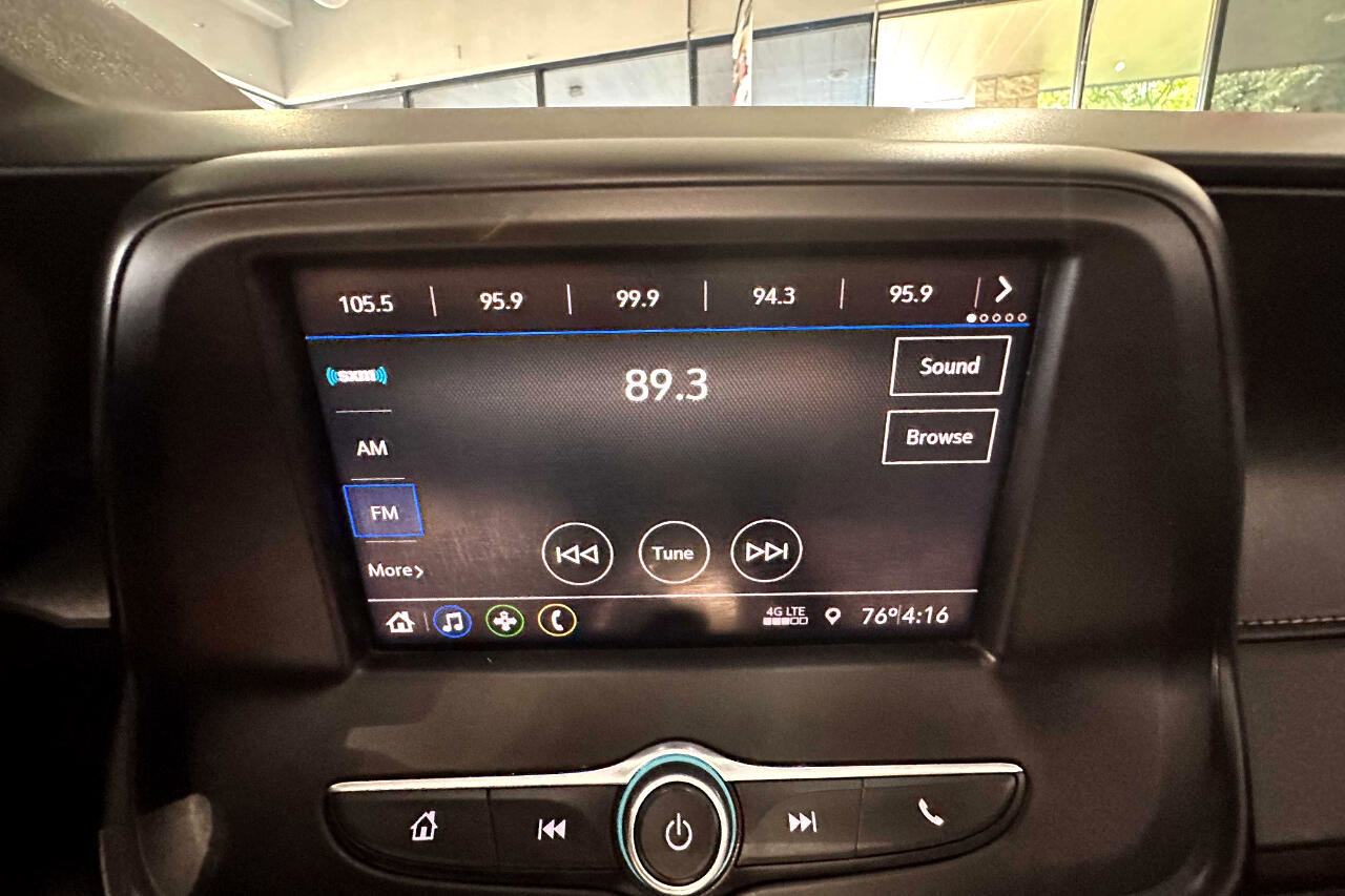 Used 2020 Chevrolet Camaro LT image 14