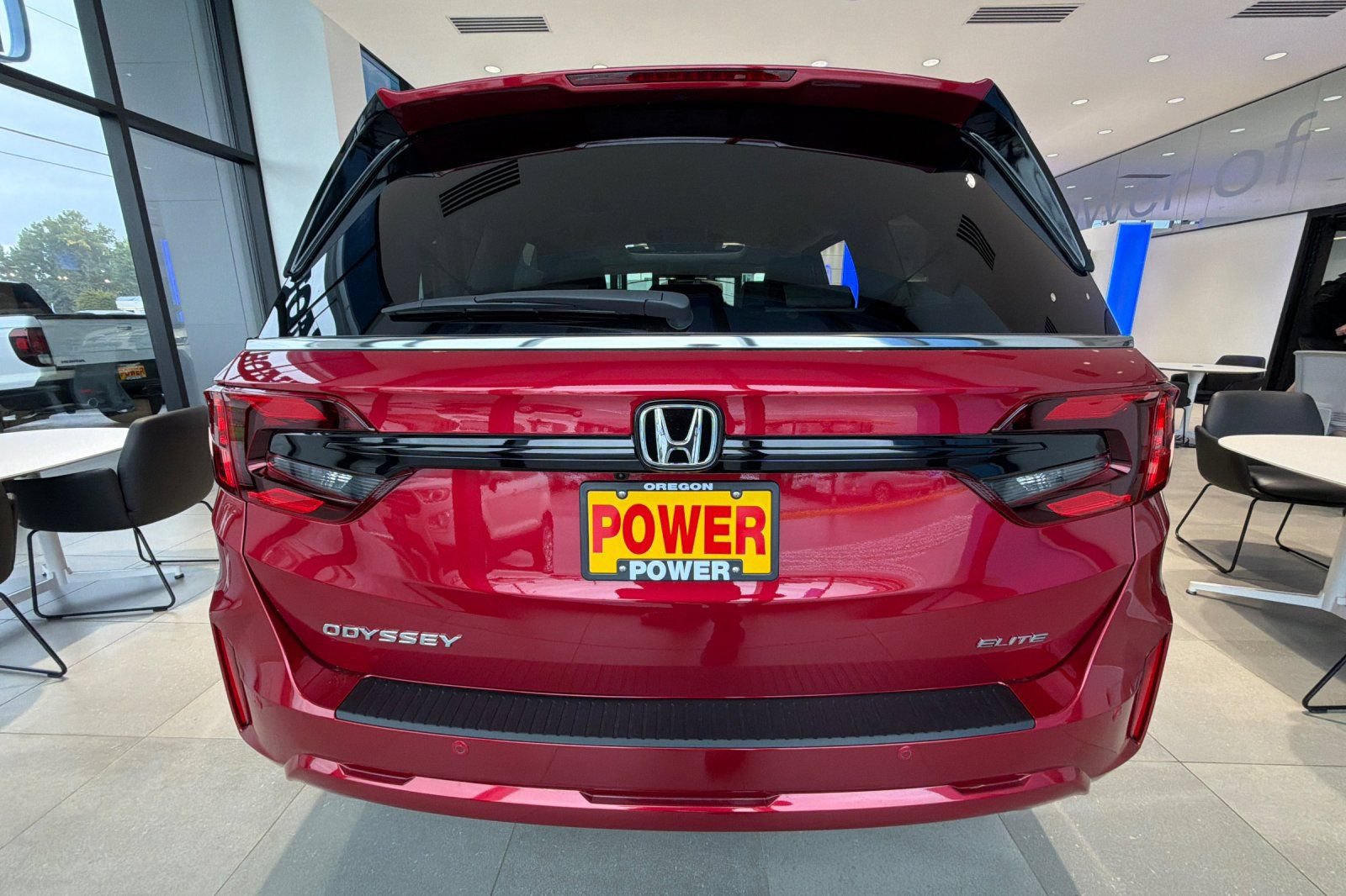 New 2027 Honda Odyssey Elite image 4