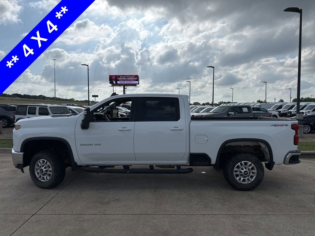 Used 2020 Chevrolet Silverado 2500 LT image 3