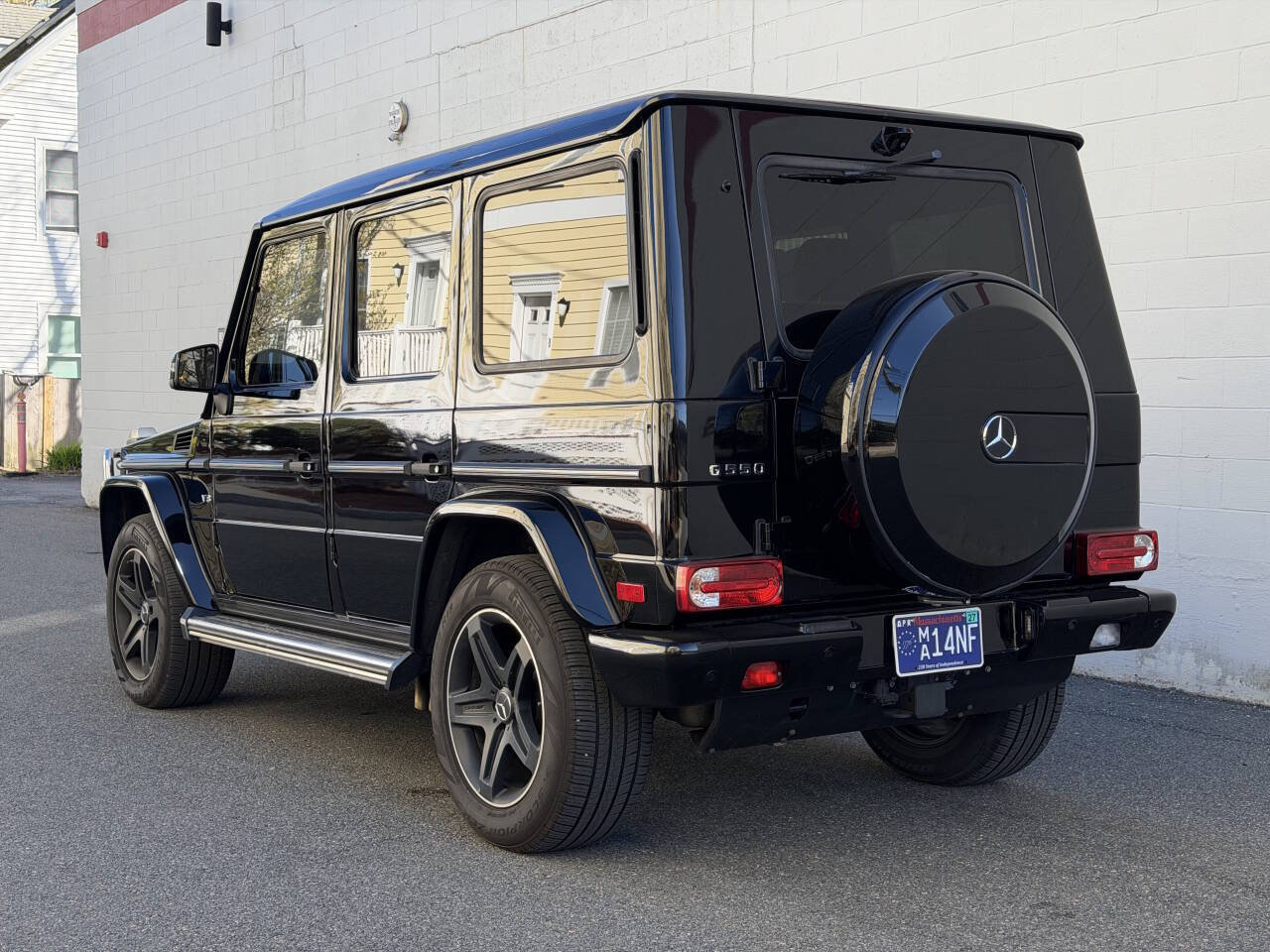 Used 2017 Mercedes-Benz G 550 image 4