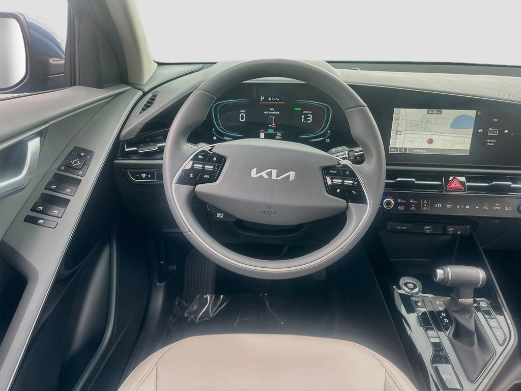 Used 2026 Kia Niro EX FWD image 22