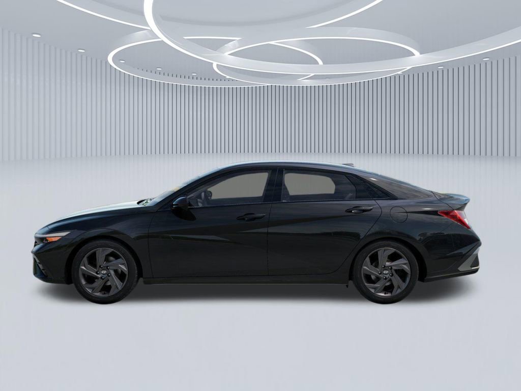 New 2026 Hyundai Elantra Sport FWD image 3
