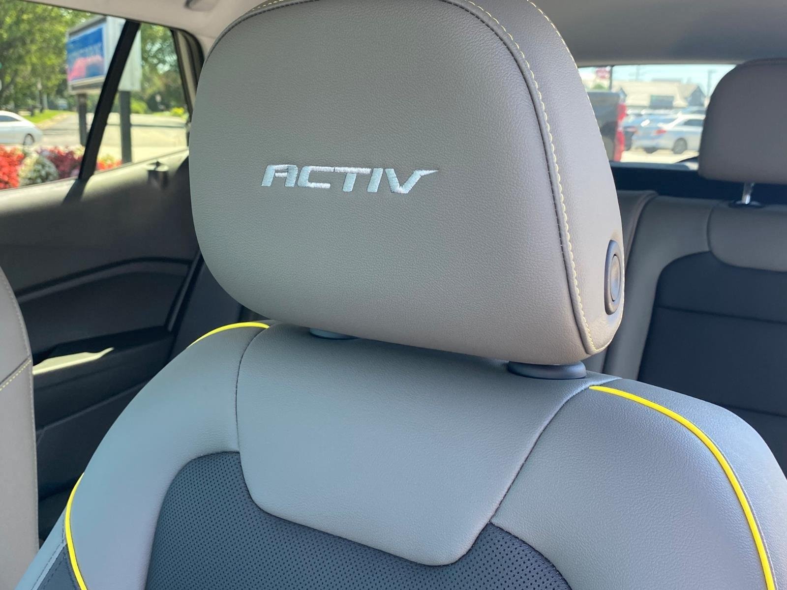 New 2026 Chevrolet Trax ACTIV w/ Driver Confidence Package FWD image 16