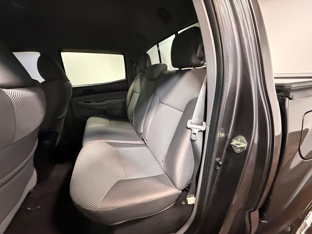 Used 2015 Toyota Tacoma PreRunner w/ TRD Sport Package RWD image 8