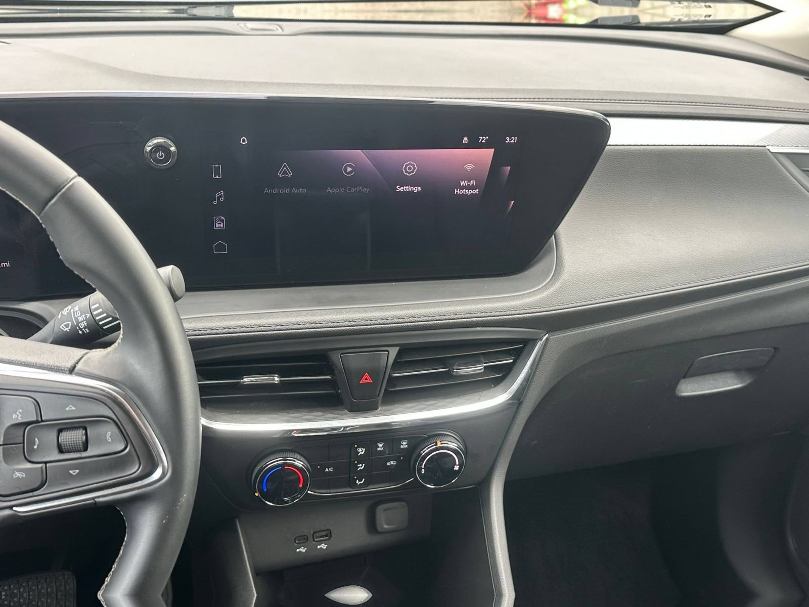 Used 2025 Buick Encore GX Preferred AWD/4WD image 16