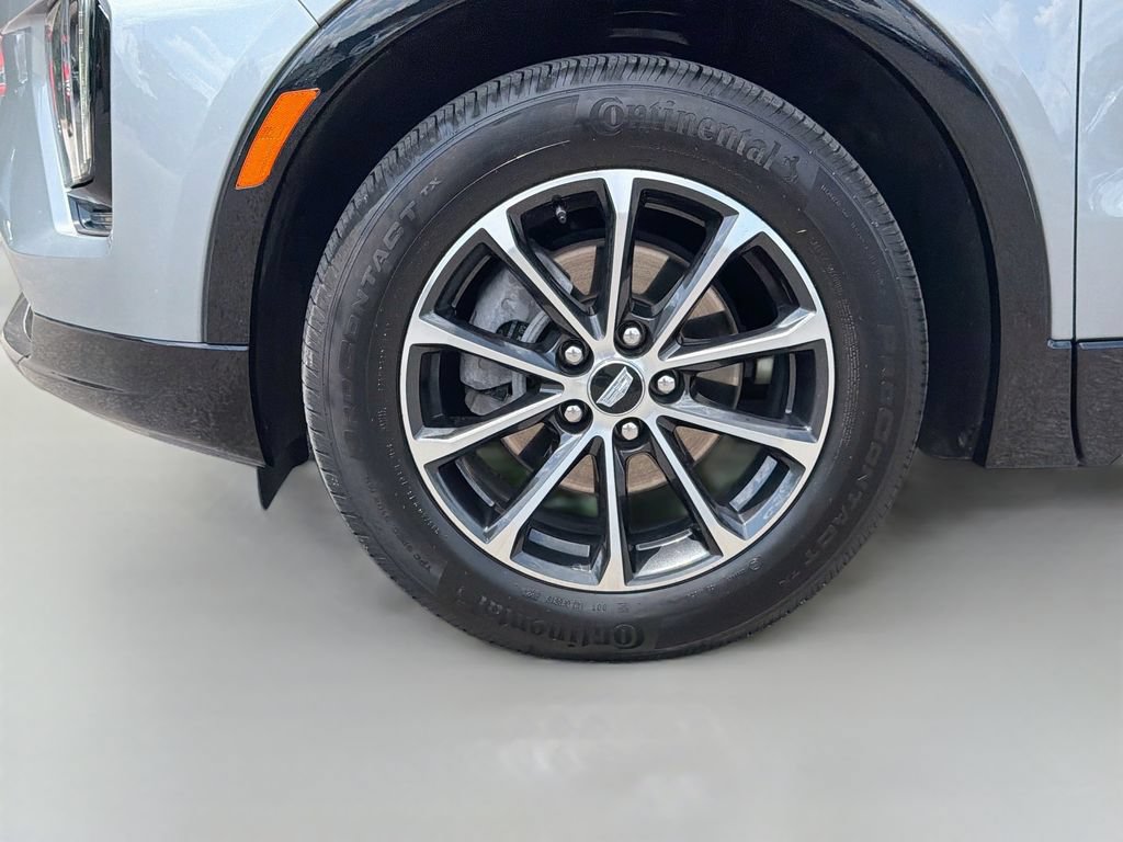 Used 2024 Cadillac XT4 Sport w/ Technology Package AWD/4WD image 35