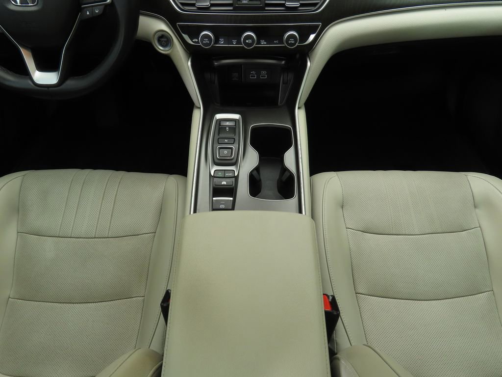 Certified 2021 Honda Accord Touring image 16