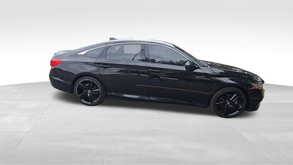 Used 2019 Honda Accord Sport image 9