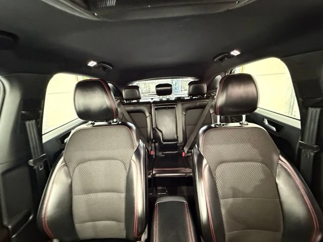 Used 2025 Ford Escape ST-Line Select AWD/4WD image 33